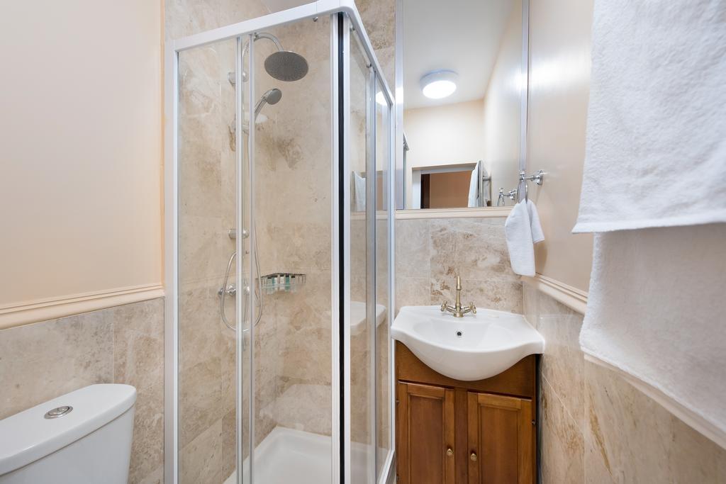 London Residence Kültér fotó